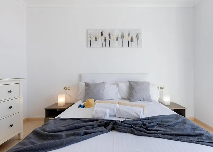 Incredible Fuente, Ocean View, Heated Pool!