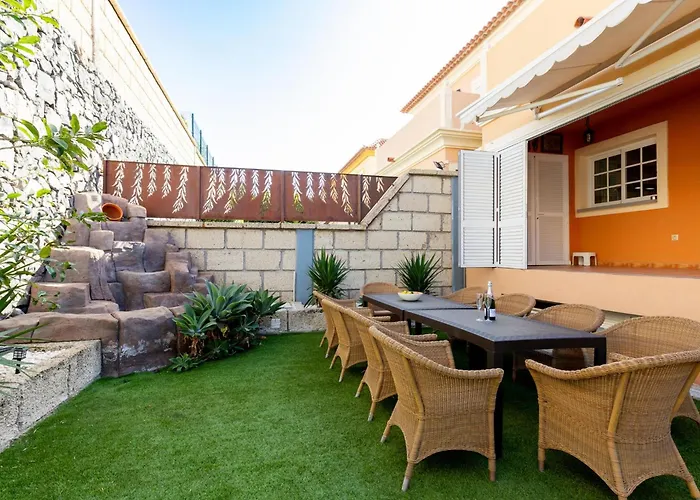 Prázdninový dům Incredible Fuente, Ocean View, Heated Pool! Costa Adeje (Tenerife)