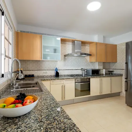 Incredible Fuente, Ocean View, Heated Pool! Holiday home *