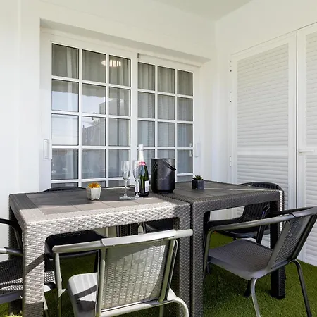 Incredible Fuente, Ocean View, Heated Pool! Holiday home