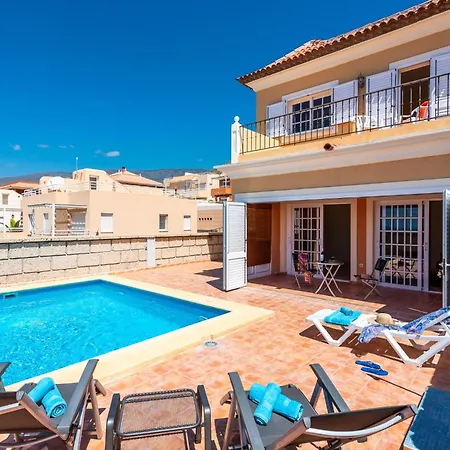Vakantiehuis Incredible Fuente, Ocean View, Heated Pool! Costa Adeje (Tenerife)